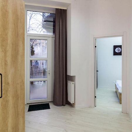 Apartments On Kulisha Str Lviv Ngoại thất bức ảnh