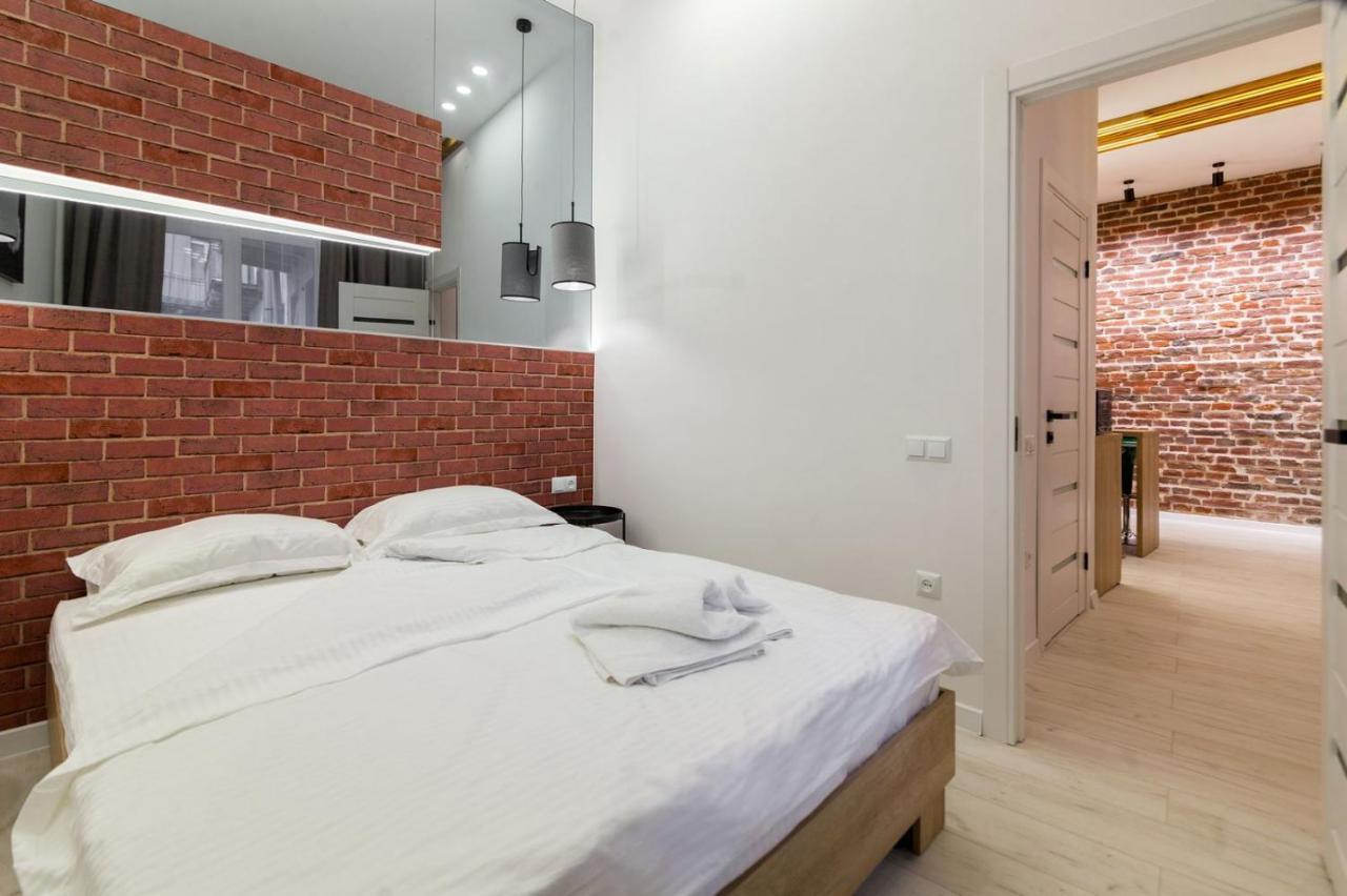 Apartments On Kulisha Str Lviv Ngoại thất bức ảnh