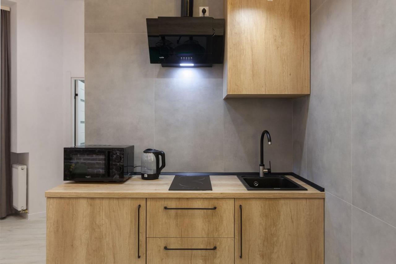 Apartments On Kulisha Str Lviv Ngoại thất bức ảnh