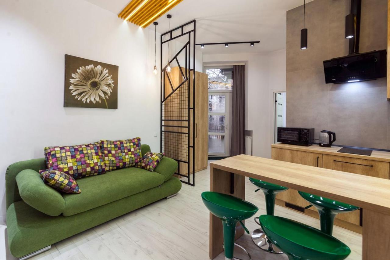 Apartments On Kulisha Str Lviv Ngoại thất bức ảnh